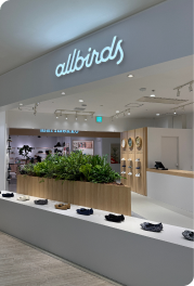 Allbirds グランフロント大阪店
